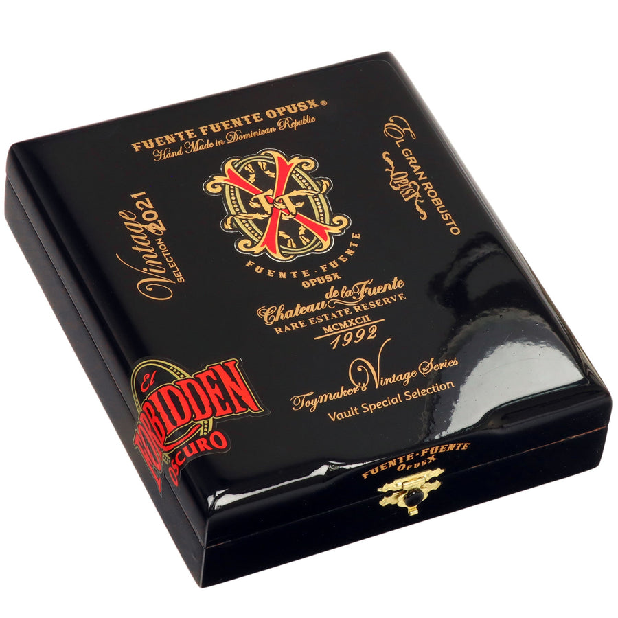 Arturo Fuente OpusX Vintage Selection 2021 Gran Robusto 2021 - Closed Box