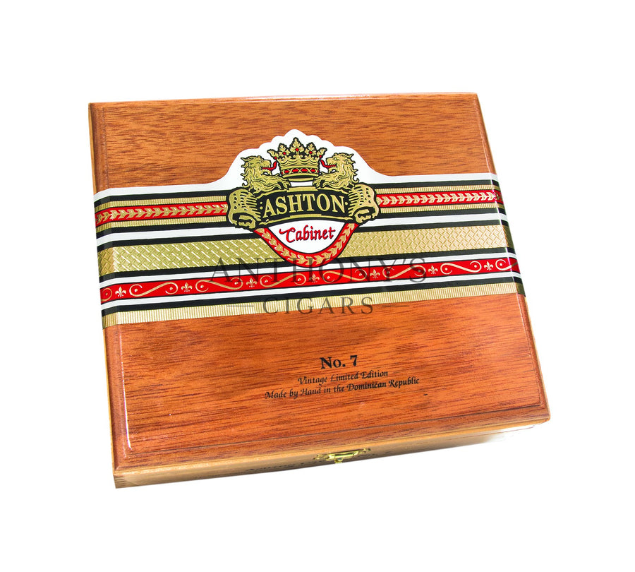 Ashton Cabinet Selection No. 7 Toro