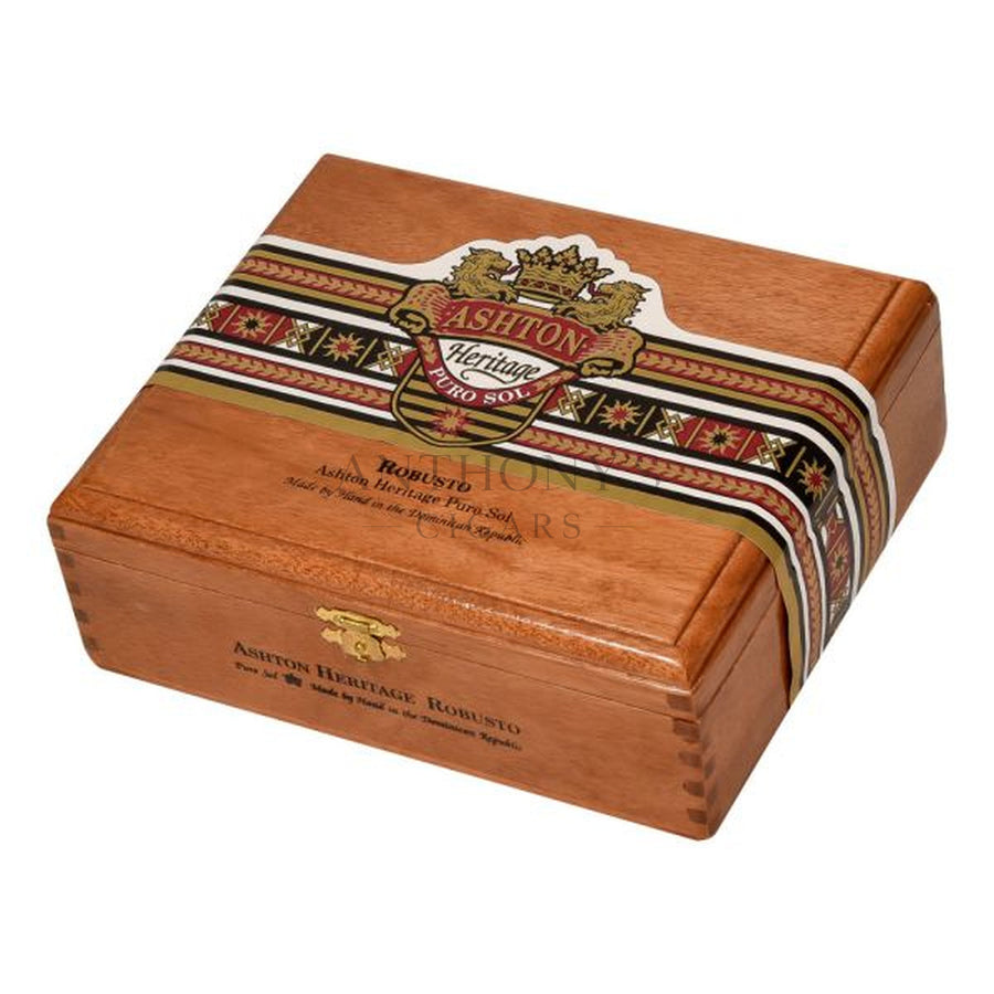 Ashton Heritage Robusto - Closed Box