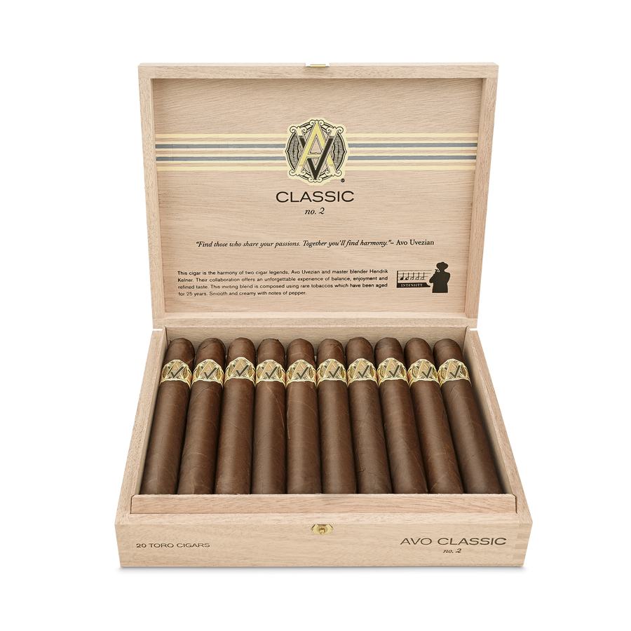 Avo Classic No. 2 6 x 50 open cigar box