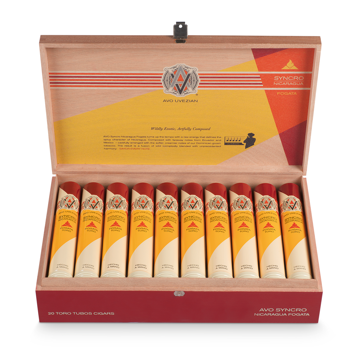 Avo Syncro Nicaragua Fogata Toro 6 x 54 open cigar box