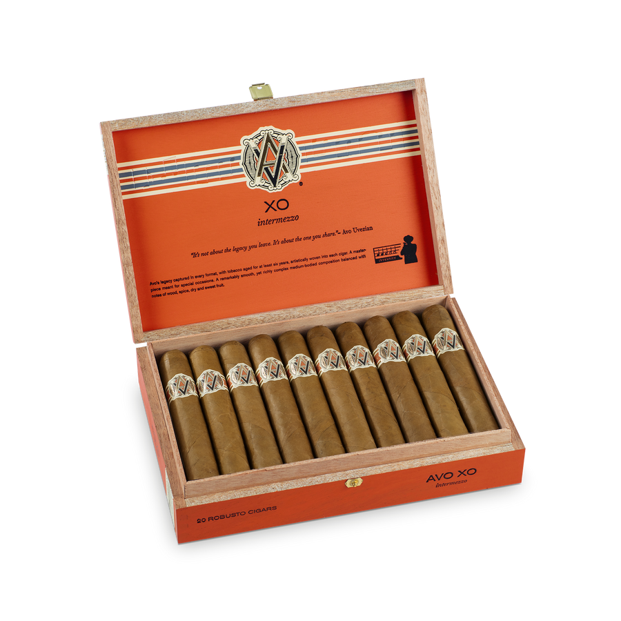 Avo XO Intermezzo 5 x 50 open cigar box