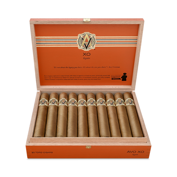 Avo XO Legato 6 x 54 open cigar box