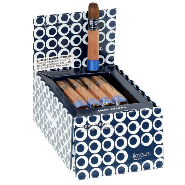 CAO Flavours Moontrance Petit Corona - Open Box