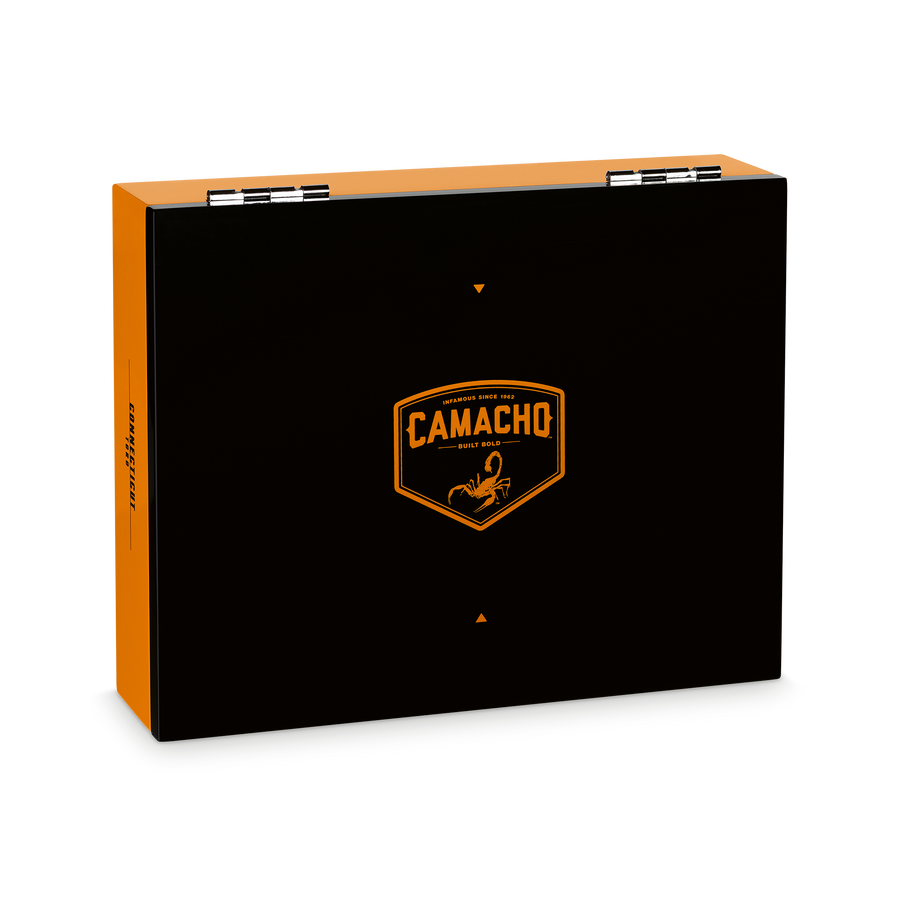 Camacho Connecticut Toro 6 x 50 cigar box
