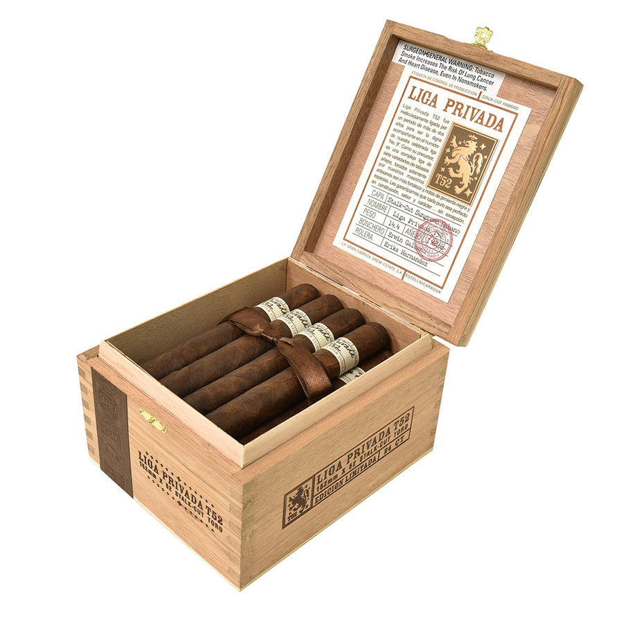 Drew Estate Liga Privada T52 Toro 6 x 52 cigar box