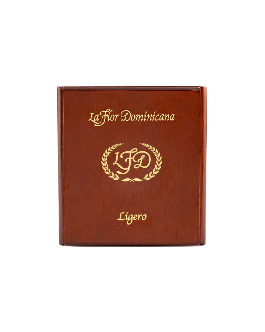 La Flor Dominicana Ligero L-500 cigar box