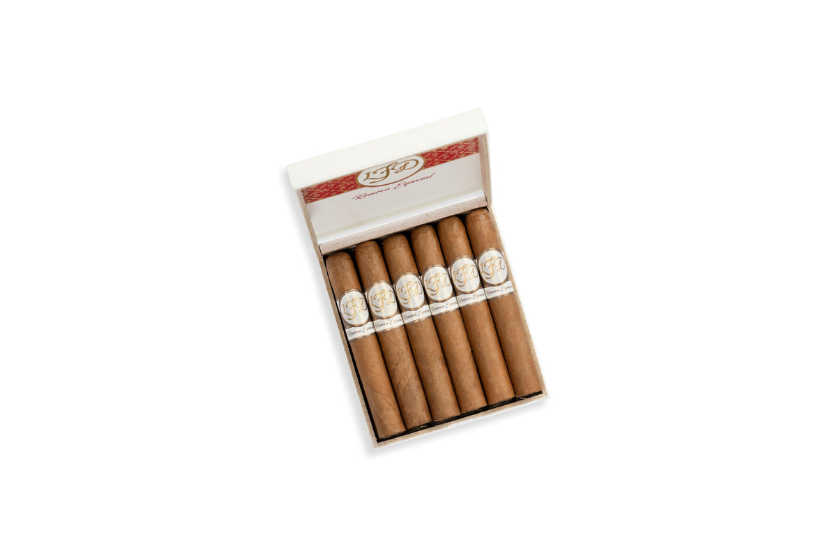 La Flor Dominicana Reserva Especial Gran Robusto open cigar box