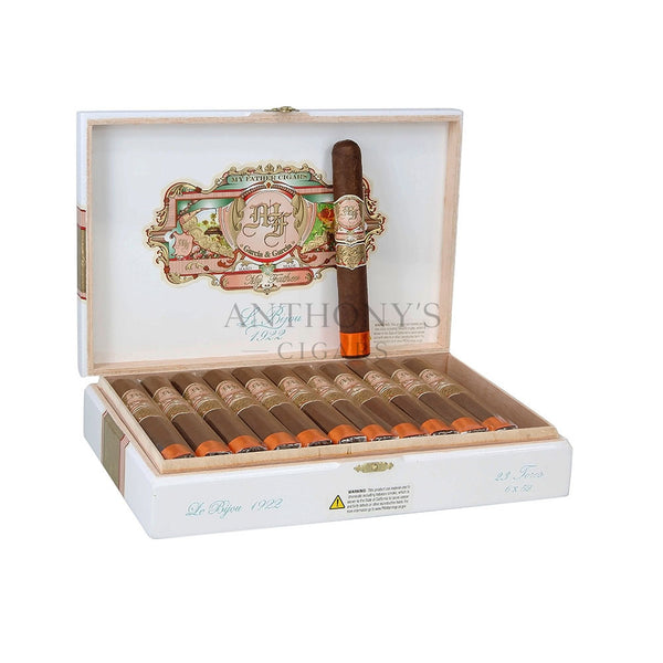 My Father Le Bijou - 1922 Toro - Open Box