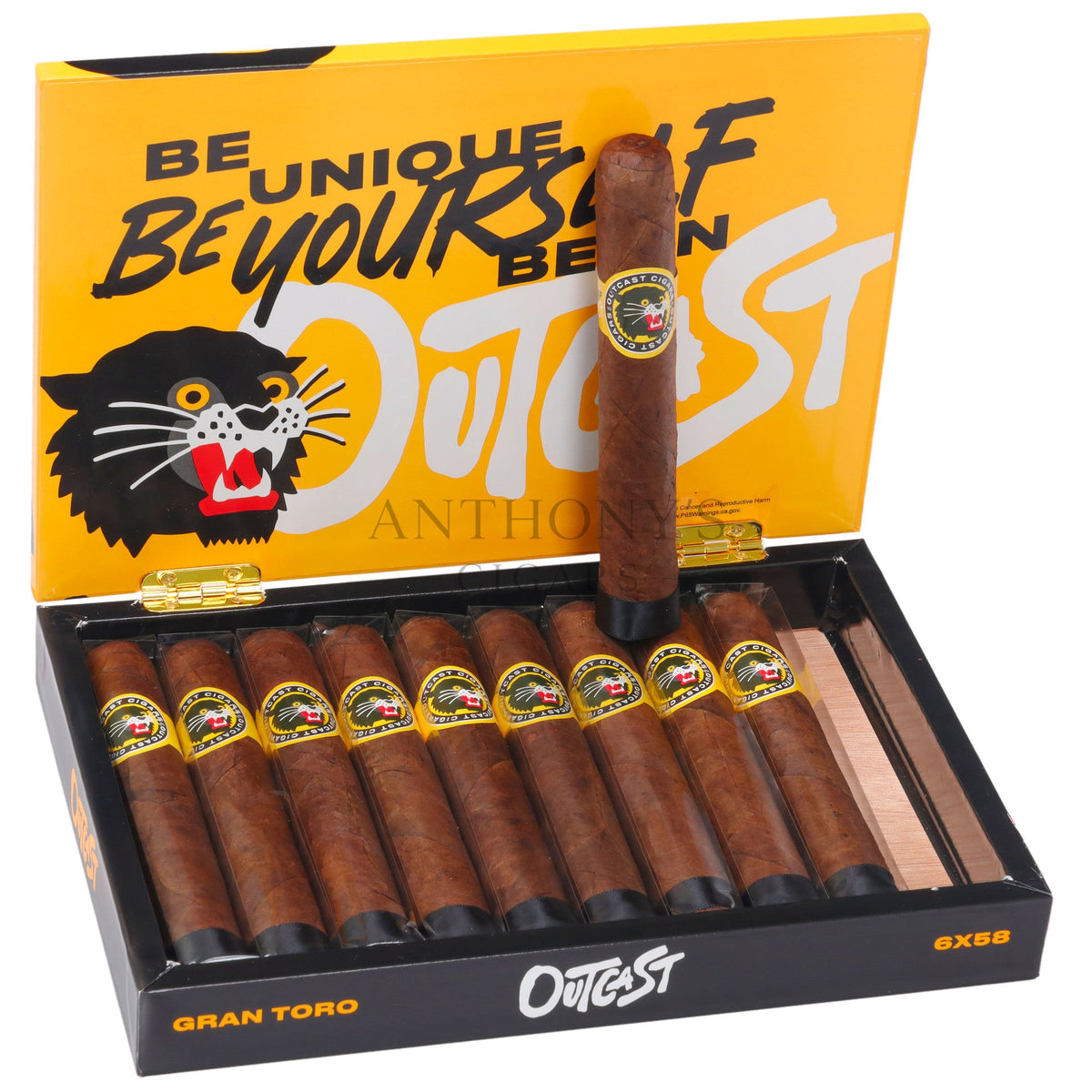 Outcast Gran Toro - Open Box