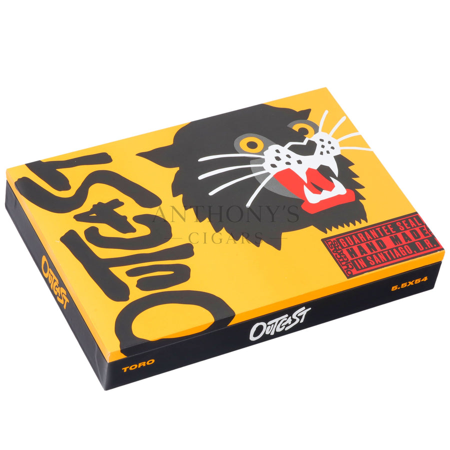 Outcast Toro - Closed Box