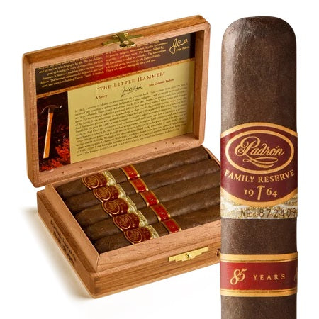 Padron Family Reserve No. 85 Maduro