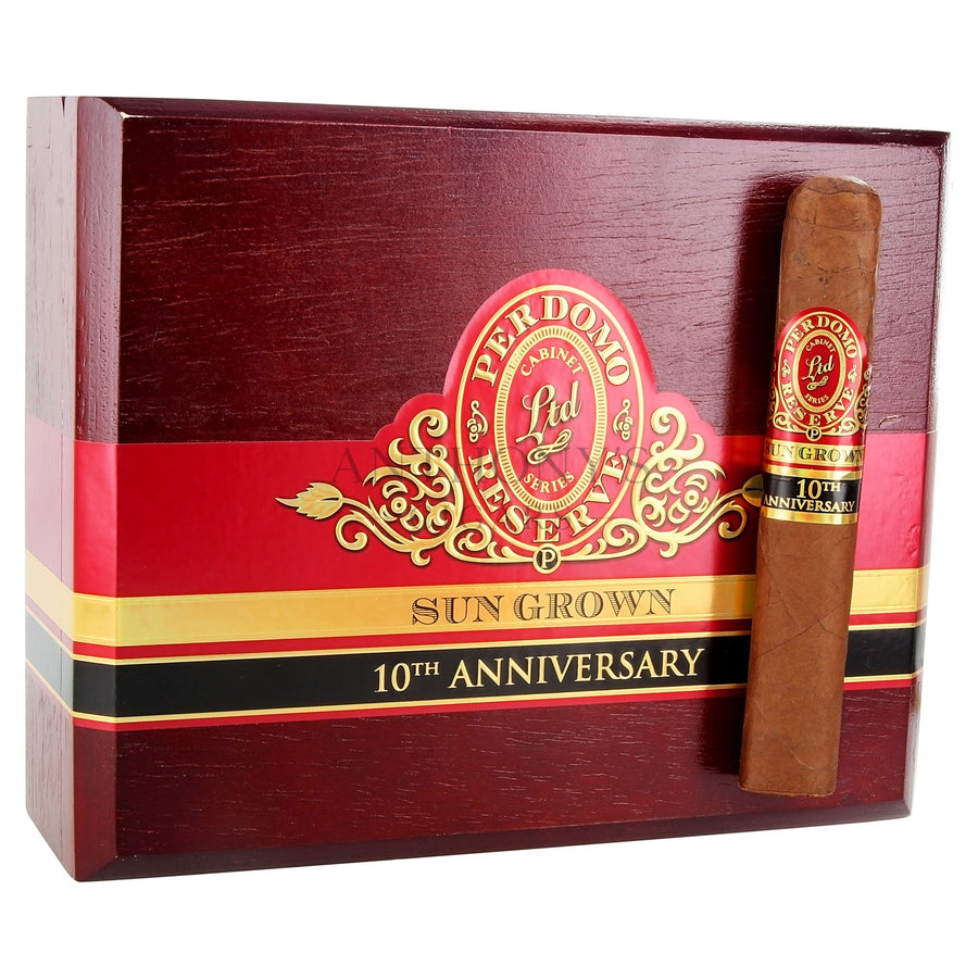 Perdomo Reserve 10th Anniversary Sun Grown Super Toro - Closed Box