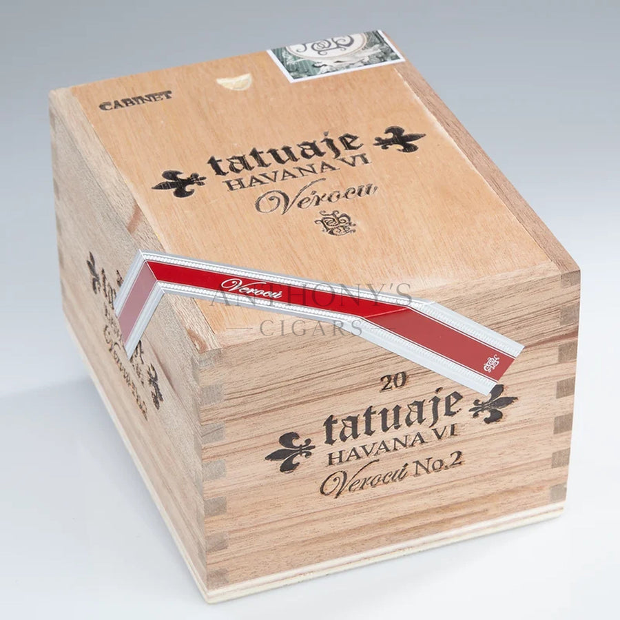 Tatuaje Verocu No. 2 Robusto Grande - Closed Box