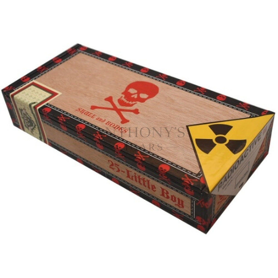 Viaje Skull and Bones Little Boy 2026 - Closed Box