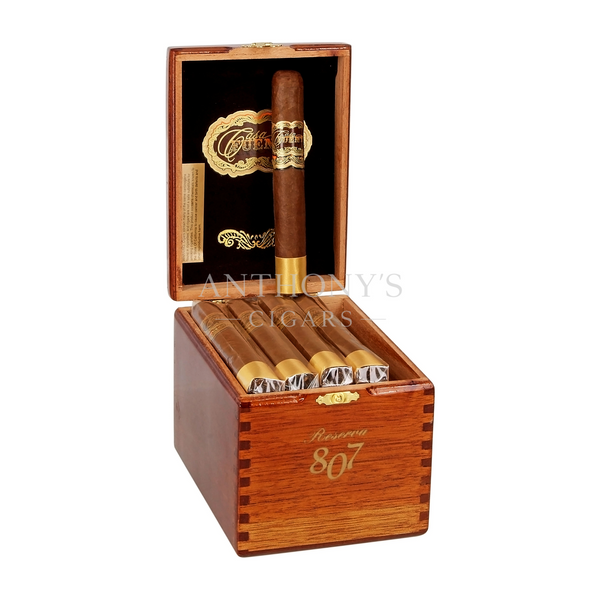 Arturo Fuente Casa Fuente Serie 5 808 Natural cigar box