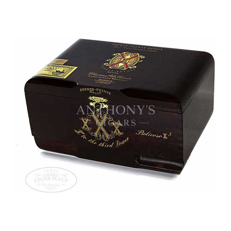 Arturo Fuente OpusX Belicoso XXX cigar box closed
