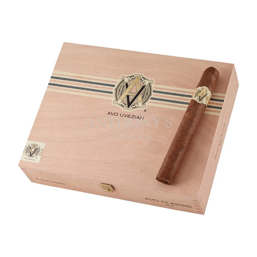 Avo Classic No. 2 cigar box closed