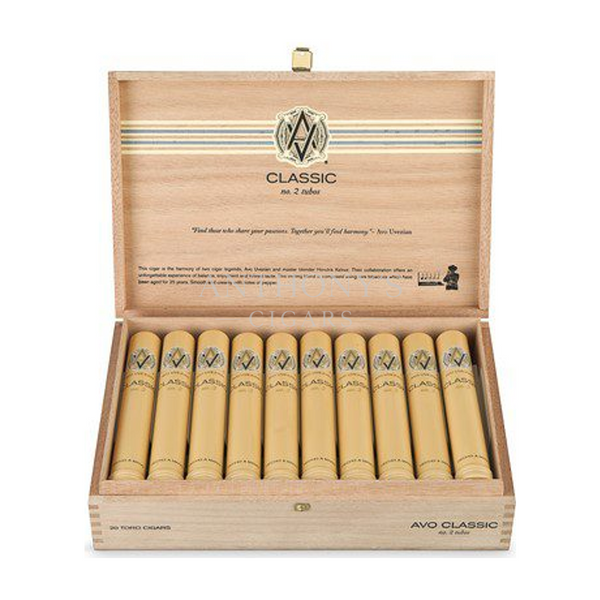 Avo Classic No. 2 Tubo cigar box