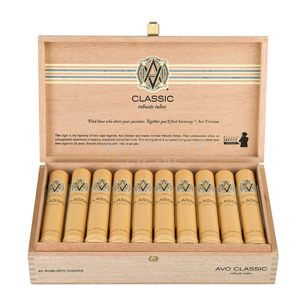 Avo Classic Robusto Tubo cigar box