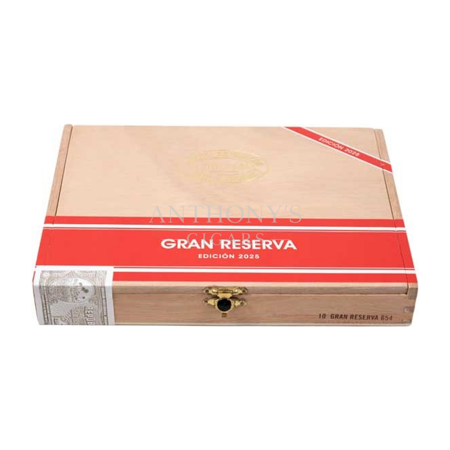 Curivari Gran Reserva 2025 654 cigar box closed