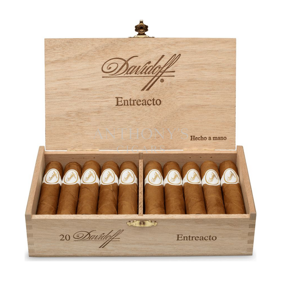 Davidoff Aniversario Entreacto cigar box
