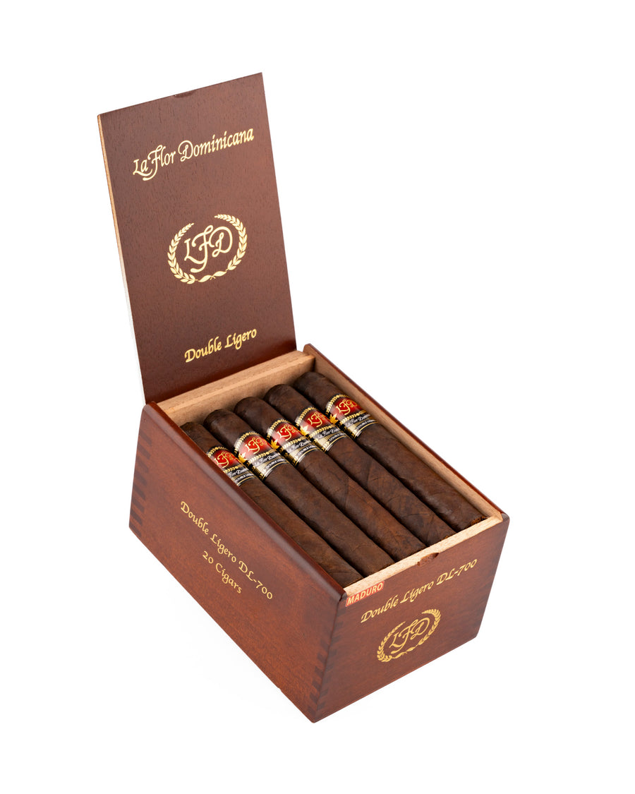 La Flor Dominicana Double Ligero DL-700 Maduro open cigar box
