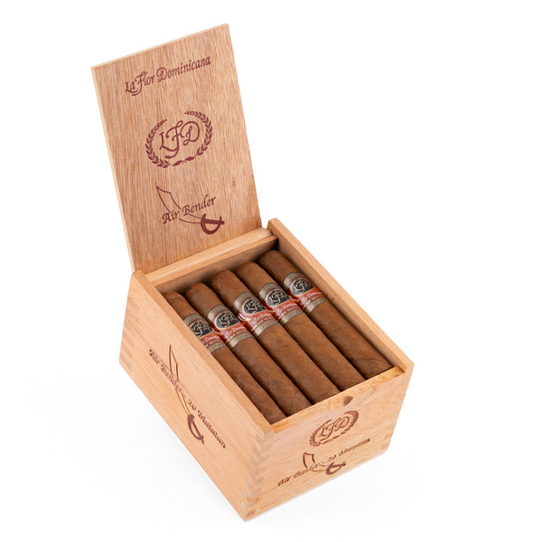 La Flor Dominicana Air Bender Double Press Matatan open cigar box