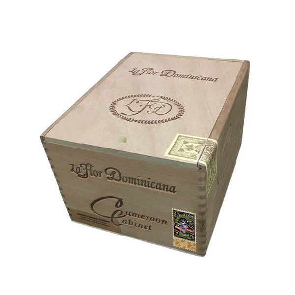 La Flor Dominicana Cameroon Cabinets Number 4 cigar box