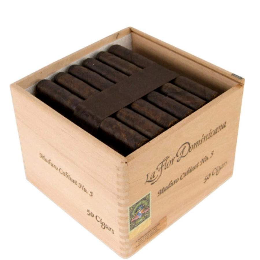 La Flor Dominicana Limited Production Maduro Cabinet No. 5 open cigar box