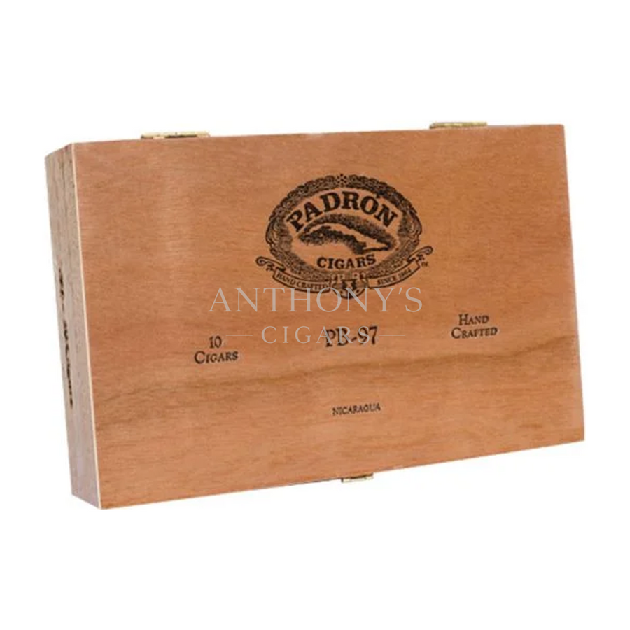 Padron Black PB-97 Maduro cigar box closed
