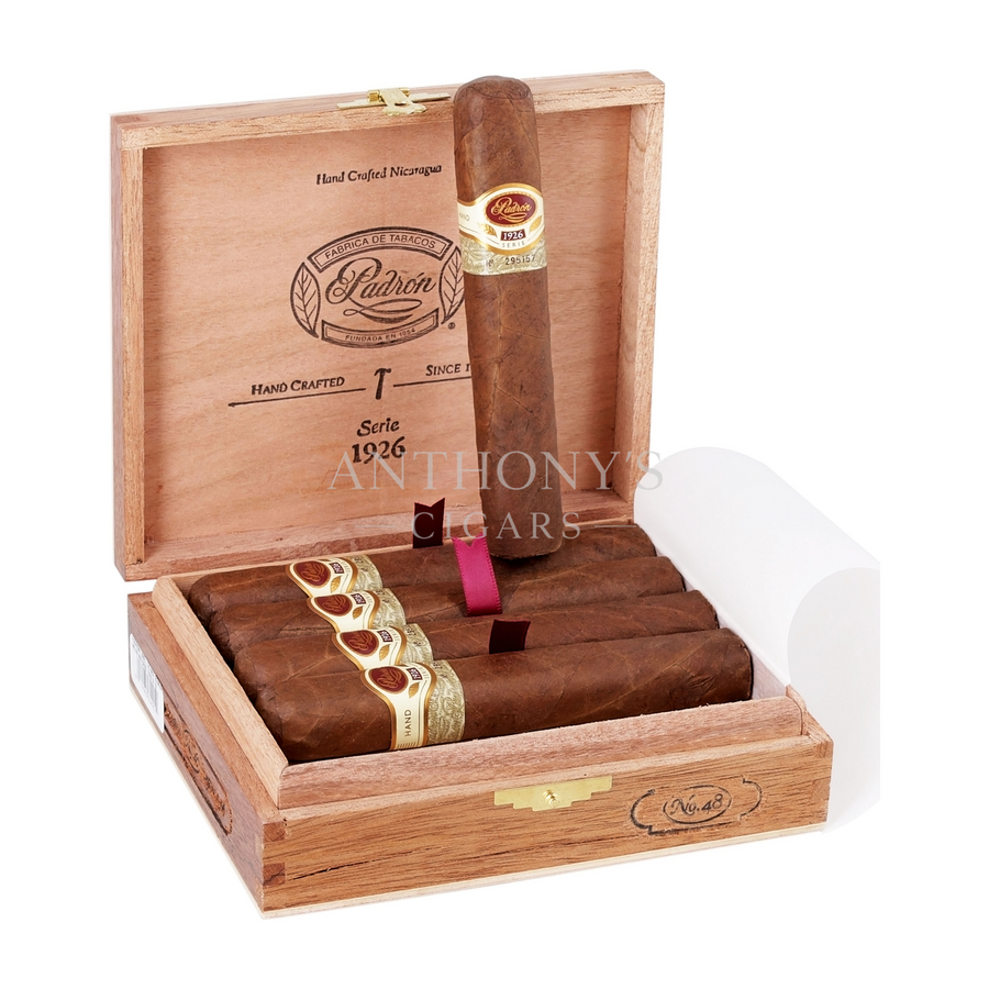 Padron 1926 Serie No. 48 Natural cigar box