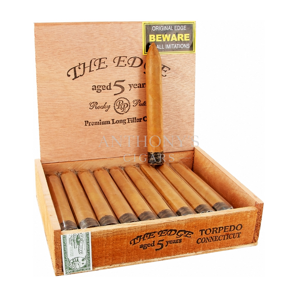 Rocky Patel The Edge Connecticut Torpedo cigar box