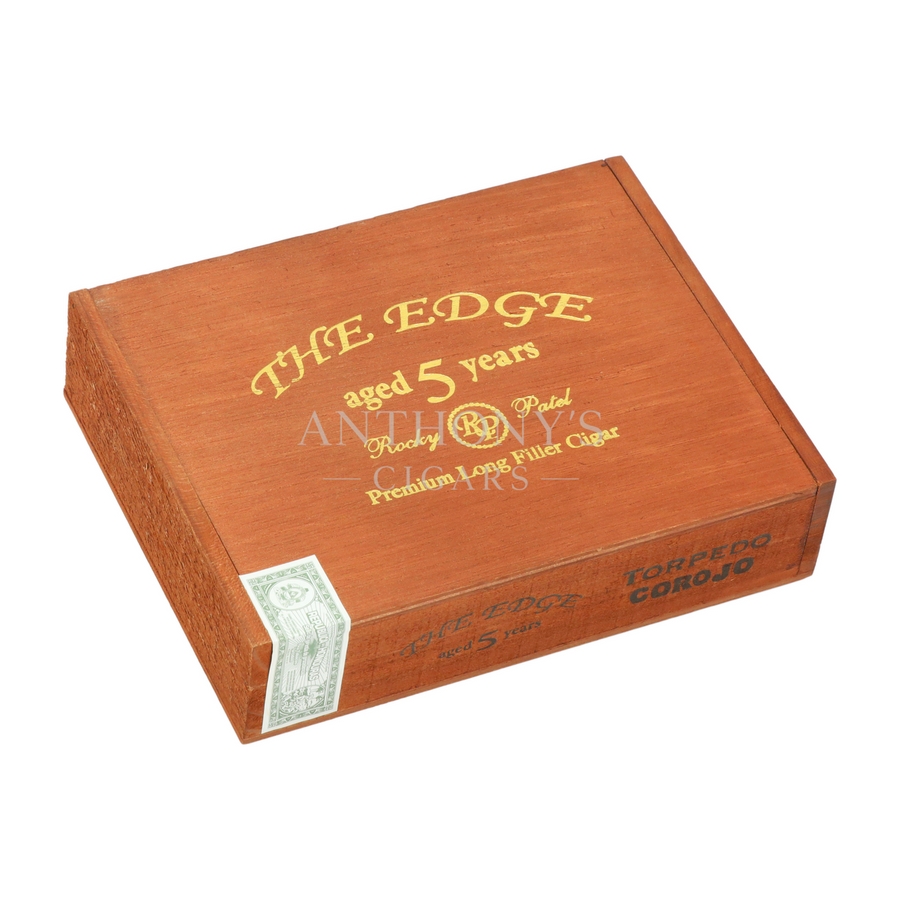 Rocky Patel The Edge Corojo Torpedo cigar box closed